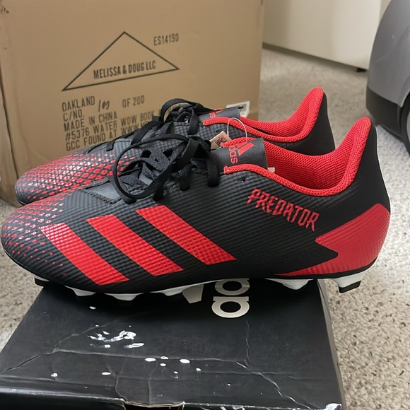 Adidas predator cleats 20.4 - Picture 5 of 6